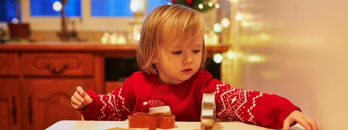 ttoddler at christmas table