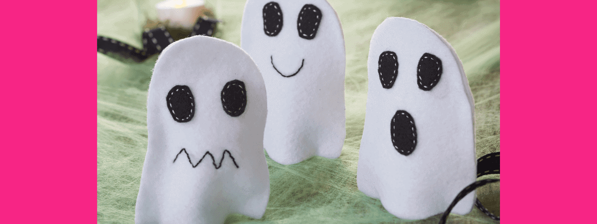 Halloween crafts for toddlers - ghost finger puppets