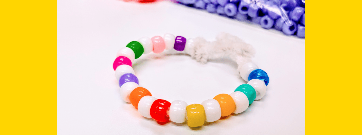 easy activities for toddlers bead bracelets